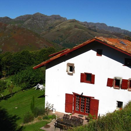Chambres D'Hotes Idiartekoborda Saint-Etienne-de-Baigorry Dış mekan fotoğraf